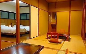 Momijiya Bekkan Kawa No Iori Ryokan